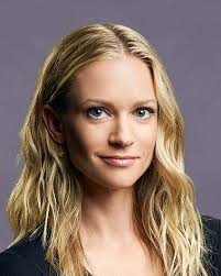 How tall is A. J. Cook?